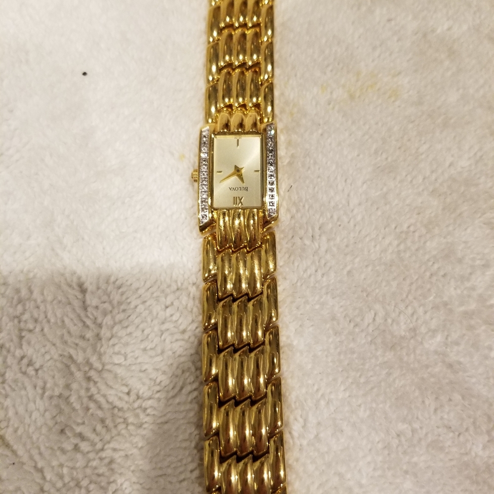 Bulova dressy ladies watch